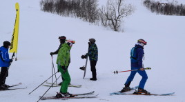 Горнолыжников из Мурманска с комфортом доставят в Кировск