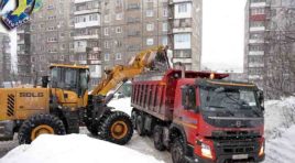 Мурманск расчищают от снега