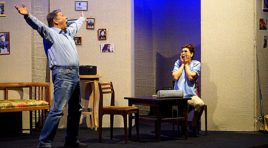 Актёры театра драмы показали благотворительный спектакль