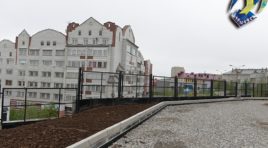 В Мурманске завершается благоустройство территории школы № 56