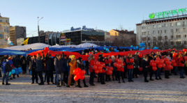 В Мурманске прошёл флеш-моб «Ты и я – вместе мы Россия»