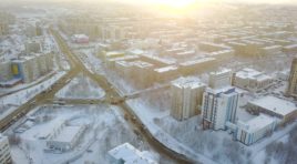 Недалеко от кинотеатра «Мурманск» замедлят скорость движения транспорта