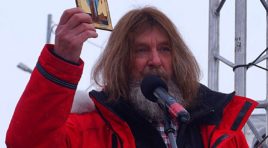 Фёдор Конюхов заложил памятник Николаю Чудотворцу в Мурманске