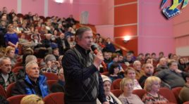 Жители Росляково смогли задать свои вопросы чиновникам