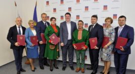 В областном правительстве подписали соглашение о сотрудничестве с саамскими общественными организациями