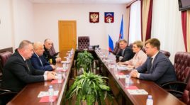 М. Ковтун познакомилась с новым главой Пограничного управления ФСБ России по западному арктическому району