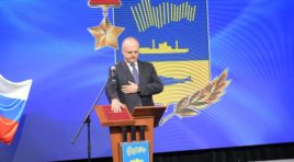 Андрей Сысоев поклялся верно служить мурманчанам