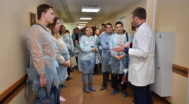 В Мурманске провели занятие для будущих пап