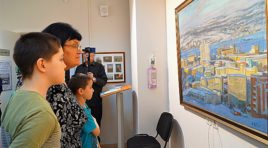 В гостинице «Арктика» в разные годы останавливались Папанин, Симонов, Визбор