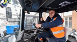 В Мурманске закуплена универсальная уборочная техника