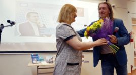 В Мурманске прошёл творческий вечер Дмитрия Коржова