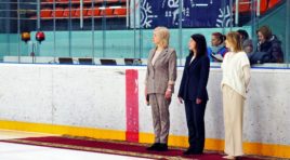 Олимпийская чемпионка Екатерина Боброва посетила Мурманск